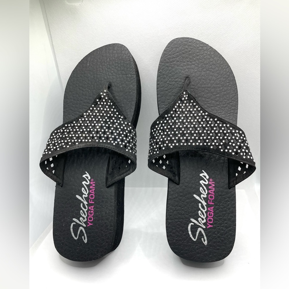 Skechers Black Yoga Foam Blingy Sandals Slippers Size 9